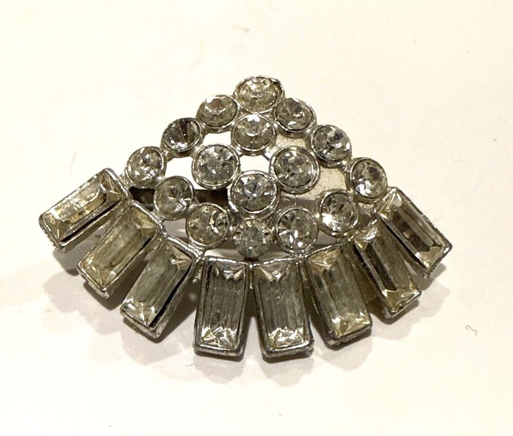Vintage Rhinestone Brooch Silver Tone Fan Shape Crystal Pin By ANN